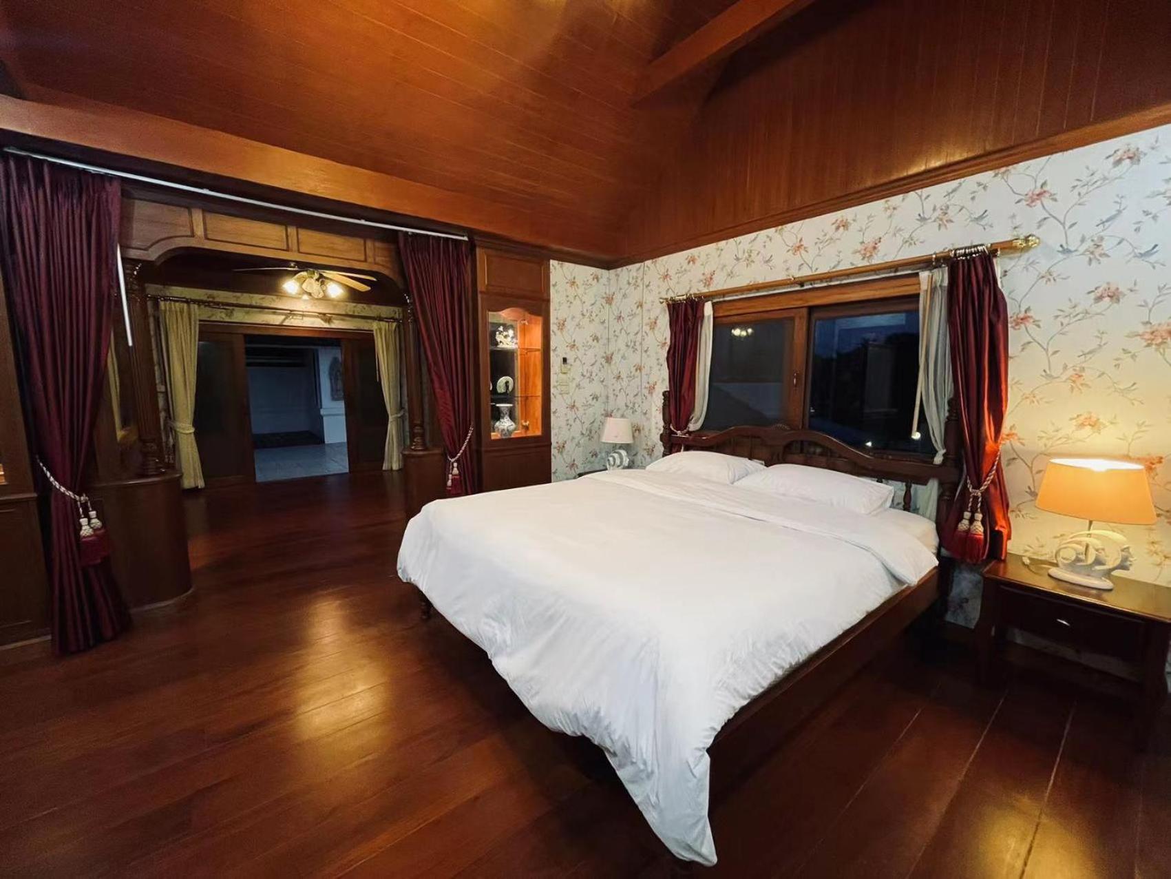 Phoenix Golf 10 Badroom Pool Villa Ban Huai Yai Εξωτερικό φωτογραφία